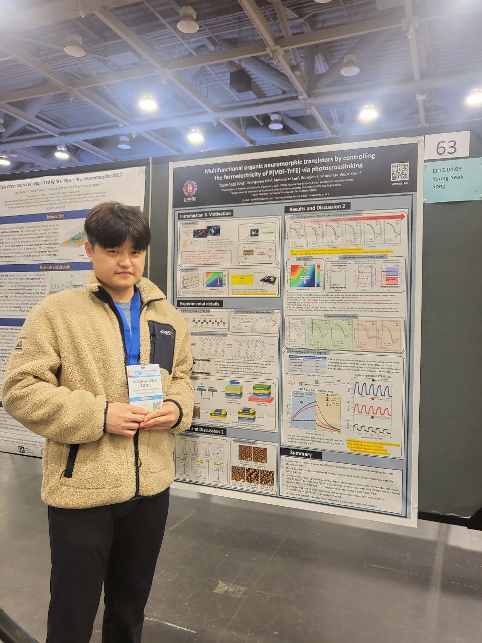 APPND researcher presenting a poster at the 2023 MRS Spring Meeting